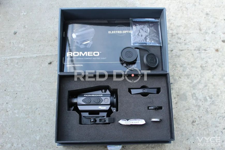 Прицел коллиматорный Sig Sauer Optics Romeo4S 2 MOA Ballistic Circle Dot Solar 00235 фото